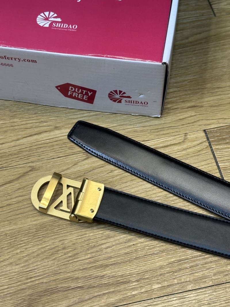 Louis Vuitton Belts